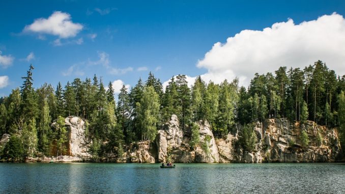 za-turistikou-adrspach-skaly Za turistikou do Adršpašských skal