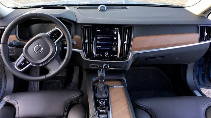vite-auto-motor-penezenka Elektrické Volvo XC40