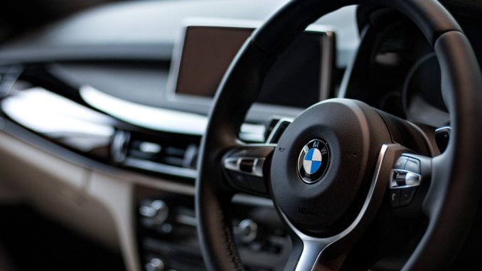 bmw-hlasi-konec-puvod BMW M3 a M550i hlásí konec