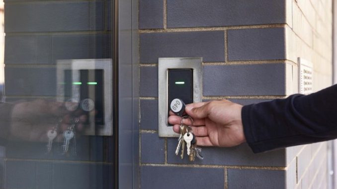 foyer.cz_ima_cz_nahledovy čipový přístupový systém