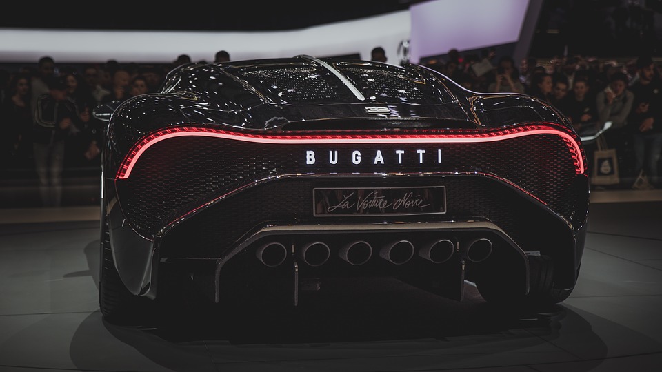Nejdražší auto Bugatti se prodalo za 430 milionů korun