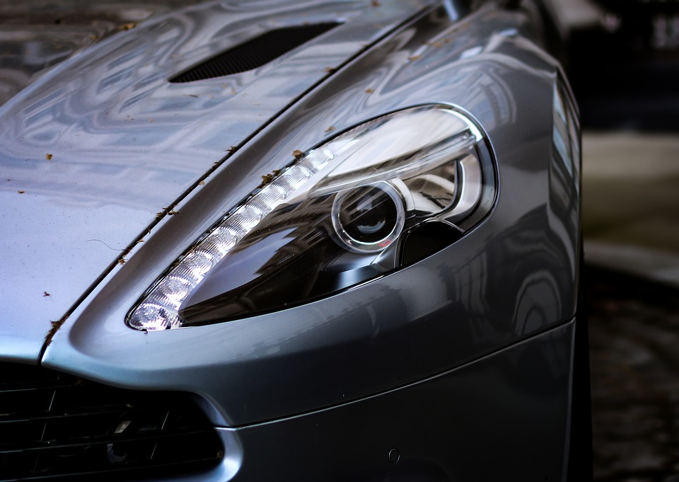 Aston Martin a létající auto