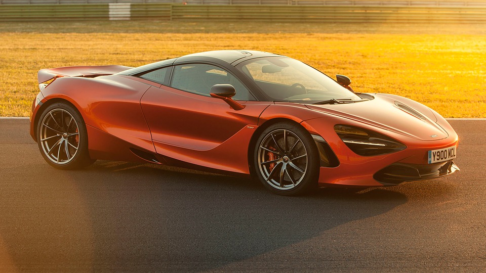 vozy McLarenu v roce 2025